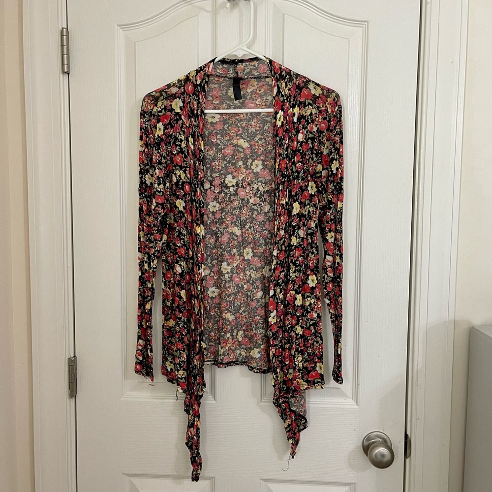 Lightweight Floral open front sweater
